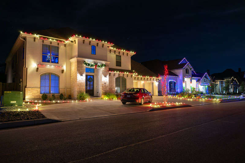 Professional Holiday Lighting