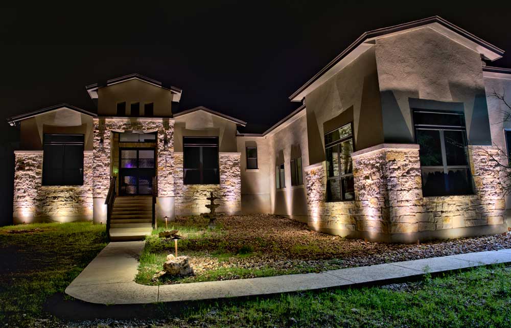 Professional Landscape Lighting
